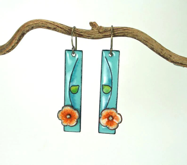 Flower Enamel Earrings - Elegant Jewelry Pieces for a Touch of Nature