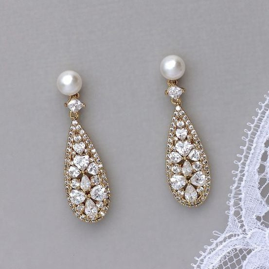 Beautiful Vintage Pearl-Studded Earrings