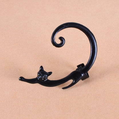 Elegant silver earrings for your beloved cat