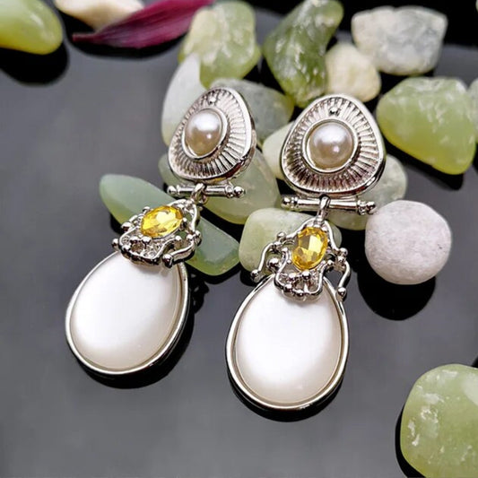 Elegant Vintage Earrings in Radiant White