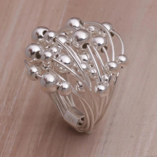 Elegant Vintage Silver Ring with Bud Design