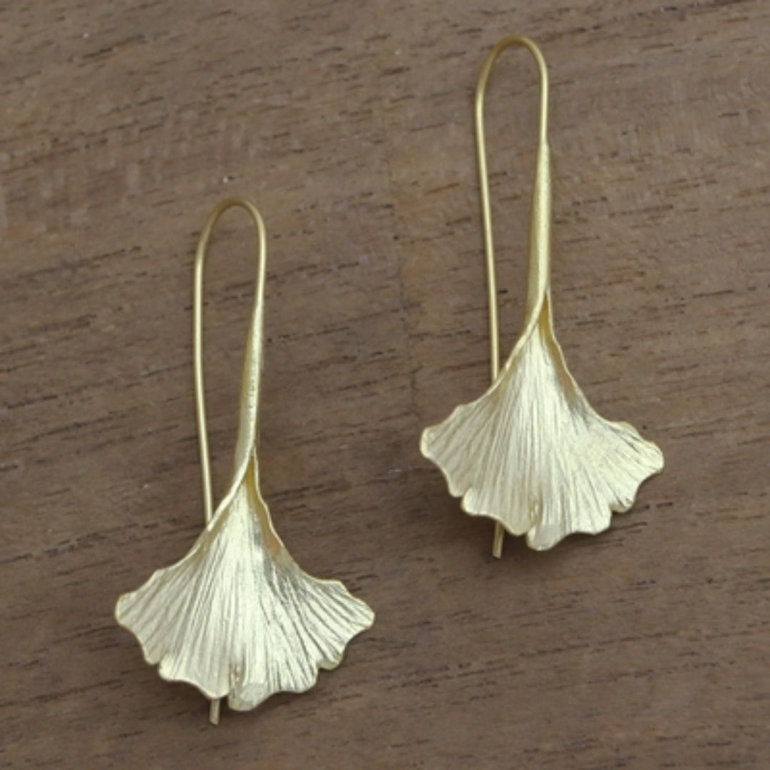 Elegant Vintage Petal Earrings with Gold Plating