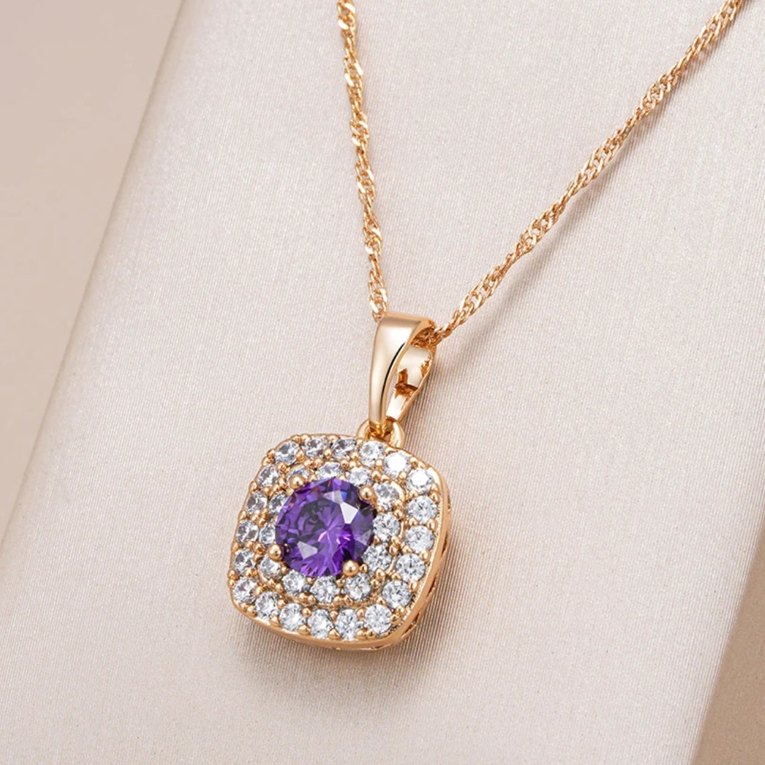 Luxurious golden necklace with exquisite purple shine