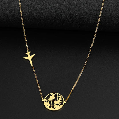 Glamorous Golden Travel Necklace