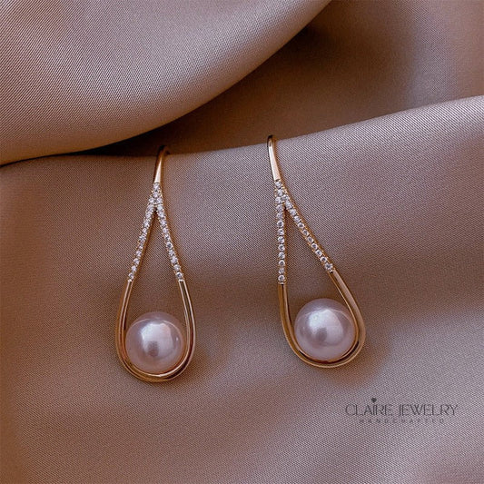 Rose Gold Pearl Earrings