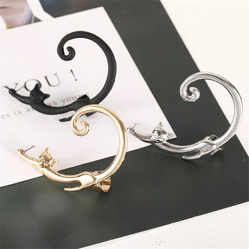 Elegant silver earrings for your beloved cat