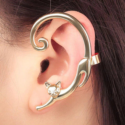 Elegant silver earrings for your beloved cat