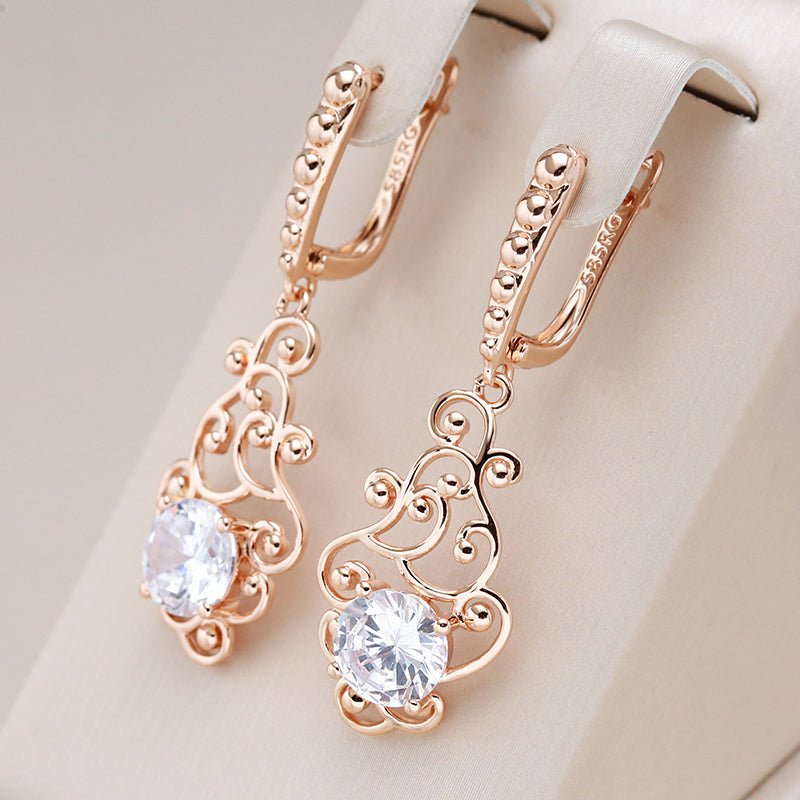 Radiant Elegance: Golden Earrings with Sparkling Crystals