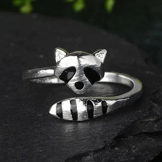 Stylish adjustable ring with cute raccoon design made of high-quality 925 sterling silver