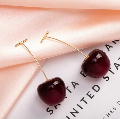 Luxurious Red Cherry Earrings to Enchant Your Look