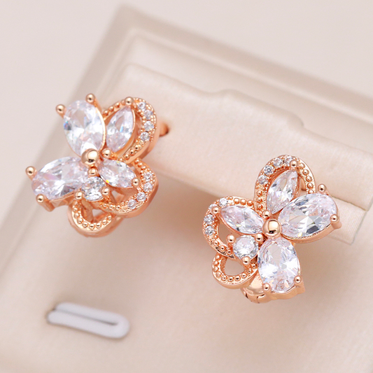 Sparkling Crystal Daisy Earrings for a Dazzling Look