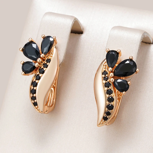 Chic black crystal earrings with an elegant shine