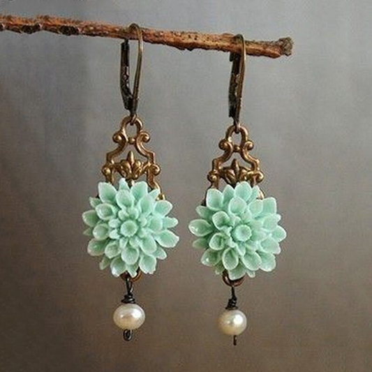 Exquisite Boho Earrings with Bright Turquoise Flower and Elegant Pearl