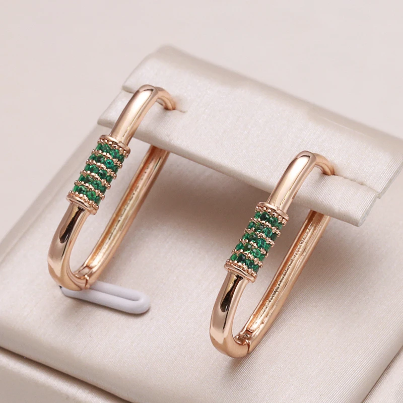 Fascinating small green zirconia earrings with an elegant aura