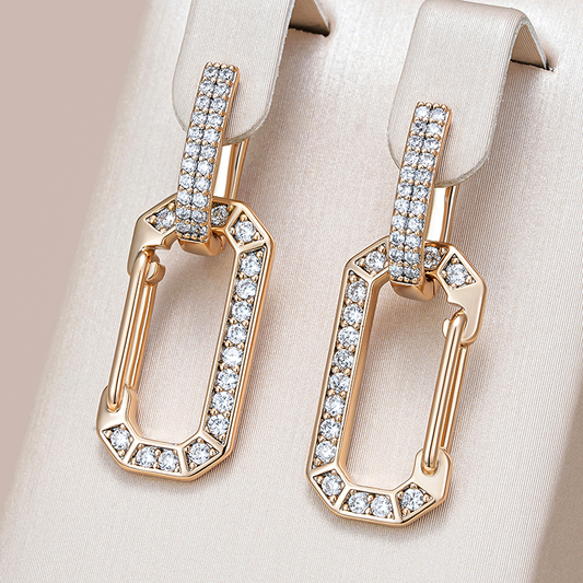 Stylish, gold shimmering clip-on earrings for any occasion