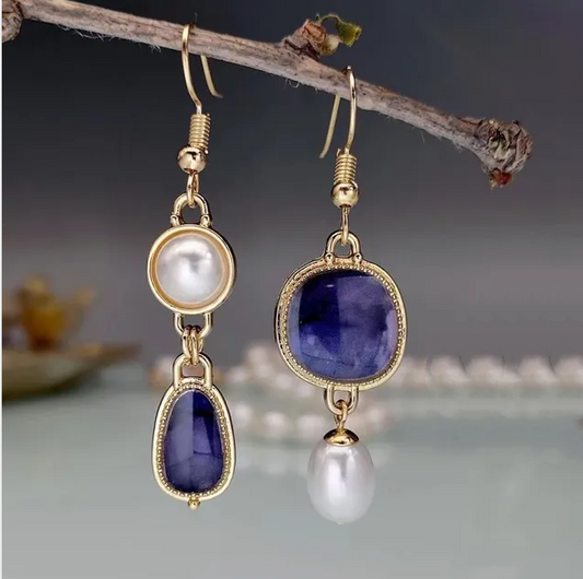 Elegant Vintage Blue Stone Pearl Earrings for a Timeless Look