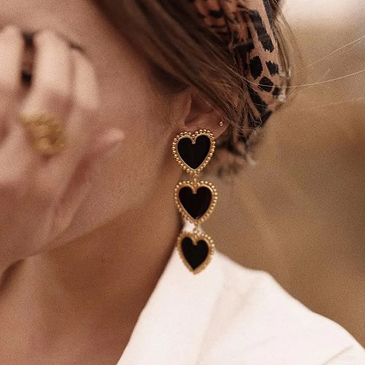 Elegant Vintage Heart Earrings for a Charming Look