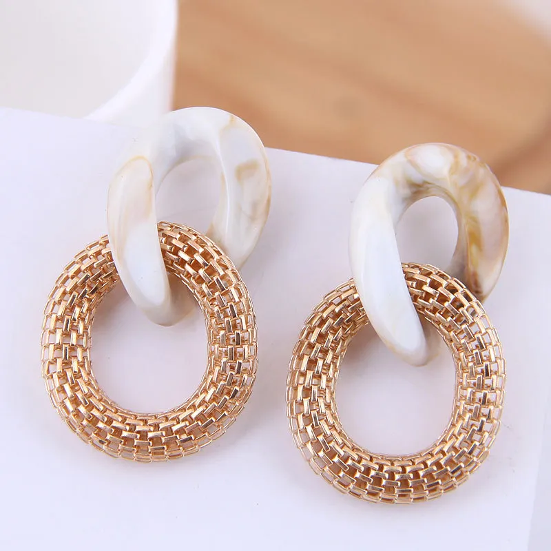 Retro Chic Knot Earrings