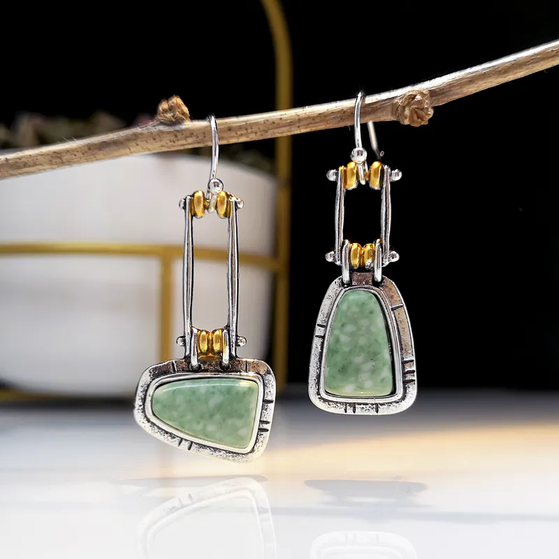 Radiant Green Earrings for a Touch of Elegance