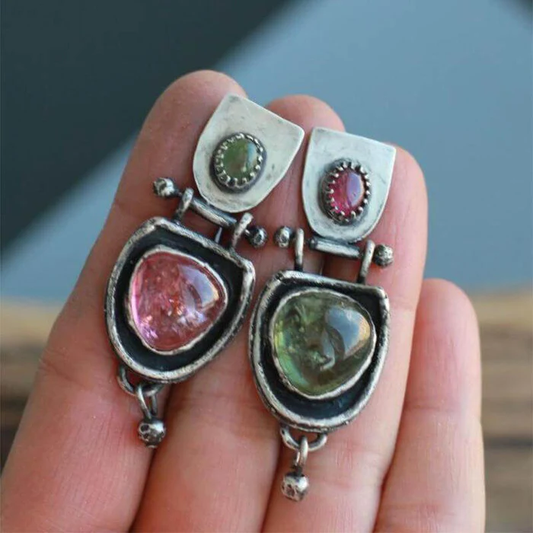 Fascinating Vintage Earrings in Red and Green in Rectangular Design