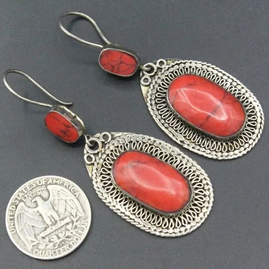 Classic Vintage Earrings with Shining Red Gems