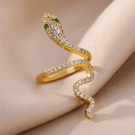 Radiant Green Zirconia Snake Ring for Sparkling Shine