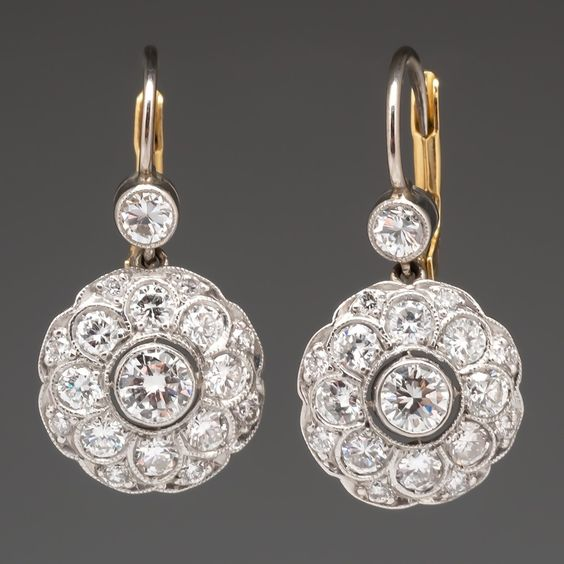 Elegant Vintage Mandala Crystal Earrings in Round Design