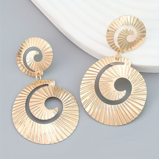 Elegant Bohemian Spiral Earrings in Gold