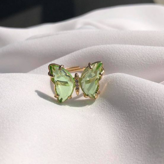 Elegant Green Crystal Butterfly Ring