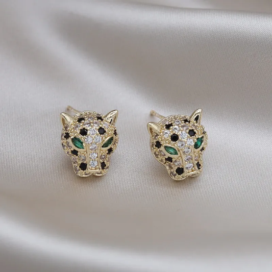 Radiant chandelier earrings in elegant leopard design