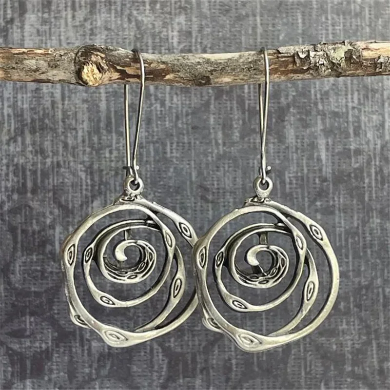 Elegant Vintage Labyrinth Earrings made of high-quality Sterling Silver