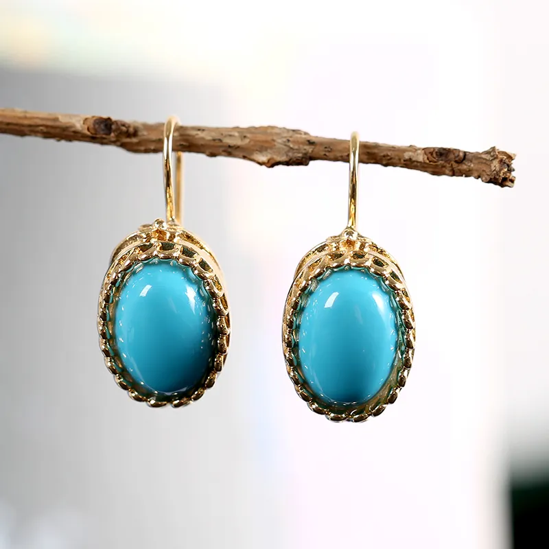 Elegant Vintage Earrings in Blue and Gold