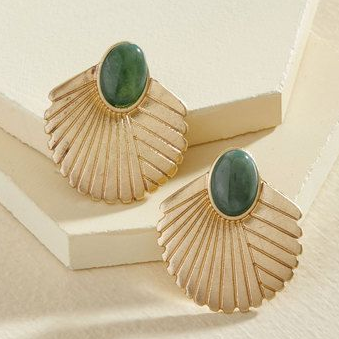 Elegant Vintage Gold Earrings with Sparkling Green Shells