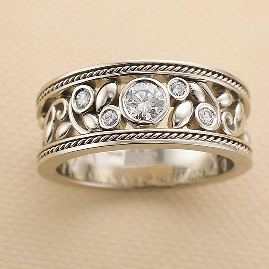 Elegant Vintage Silver Ring with Sparkling Zirconia