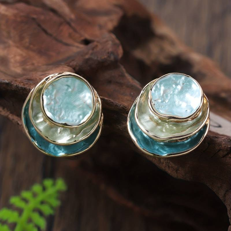 Charming hand-painted multi-layer round vintage earrings