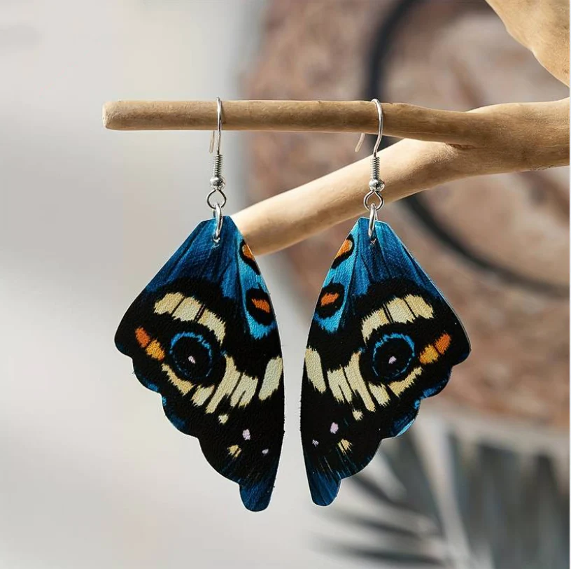 Elegant Vintage Earrings with Blue Butterfly Wing Design