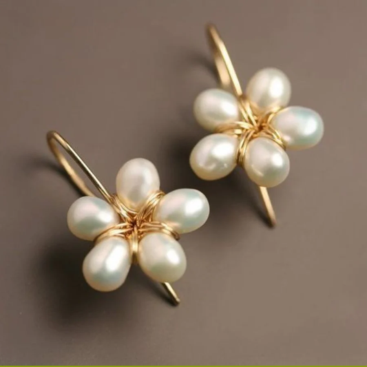 Elegant Vintage Earrings with Golden Pearl Flowers