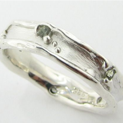 Elegant Vintage Wald Silver Ring