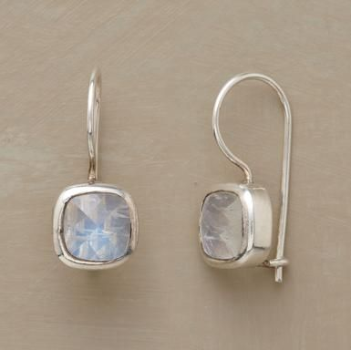 Charming Vintage Moonstone Cubic Earrings