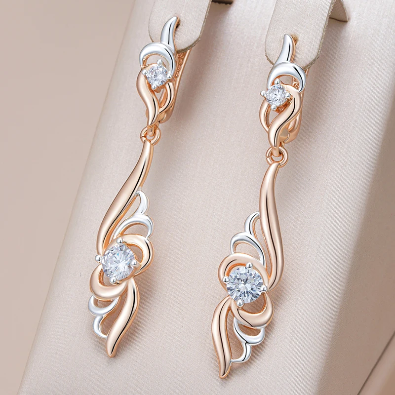 Elegant Prifddinas dangle earrings for a glamorous look