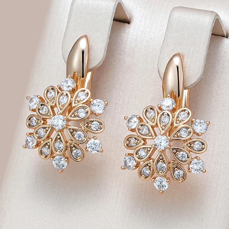 Fascinating golden earrings with elegant shine