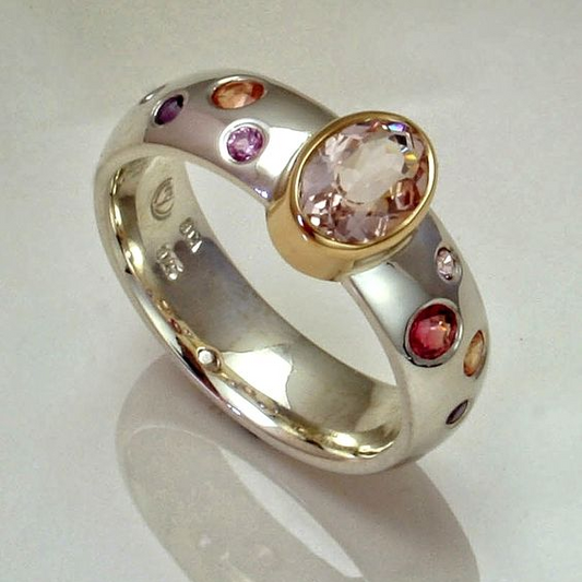 Colorful Vintage Crystal Ring with Sparkling Design