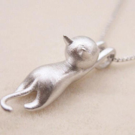 Charming Cat Lover Necklace made of 925 Sterling Silver